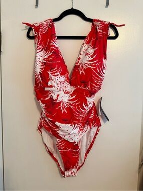 NWT La Blanca Mio Body Lingerie Plunge One Piece Swimsuit 16 Tropical Palm Flame